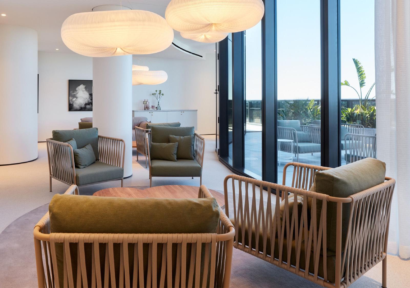 Eos by SkyCity