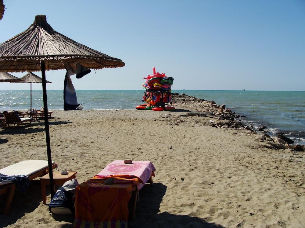 Supreme Hotel & Spa