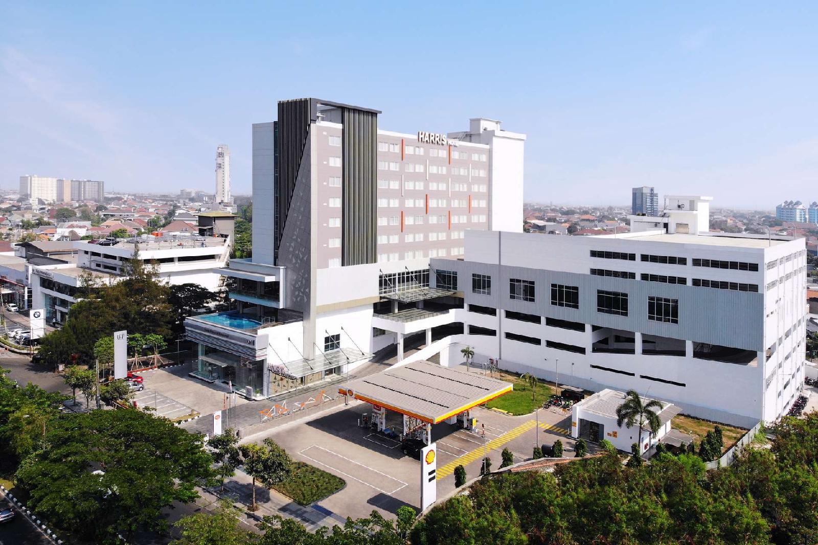 Harris Hotel & Conventions Roundabout Satellite Surabaya