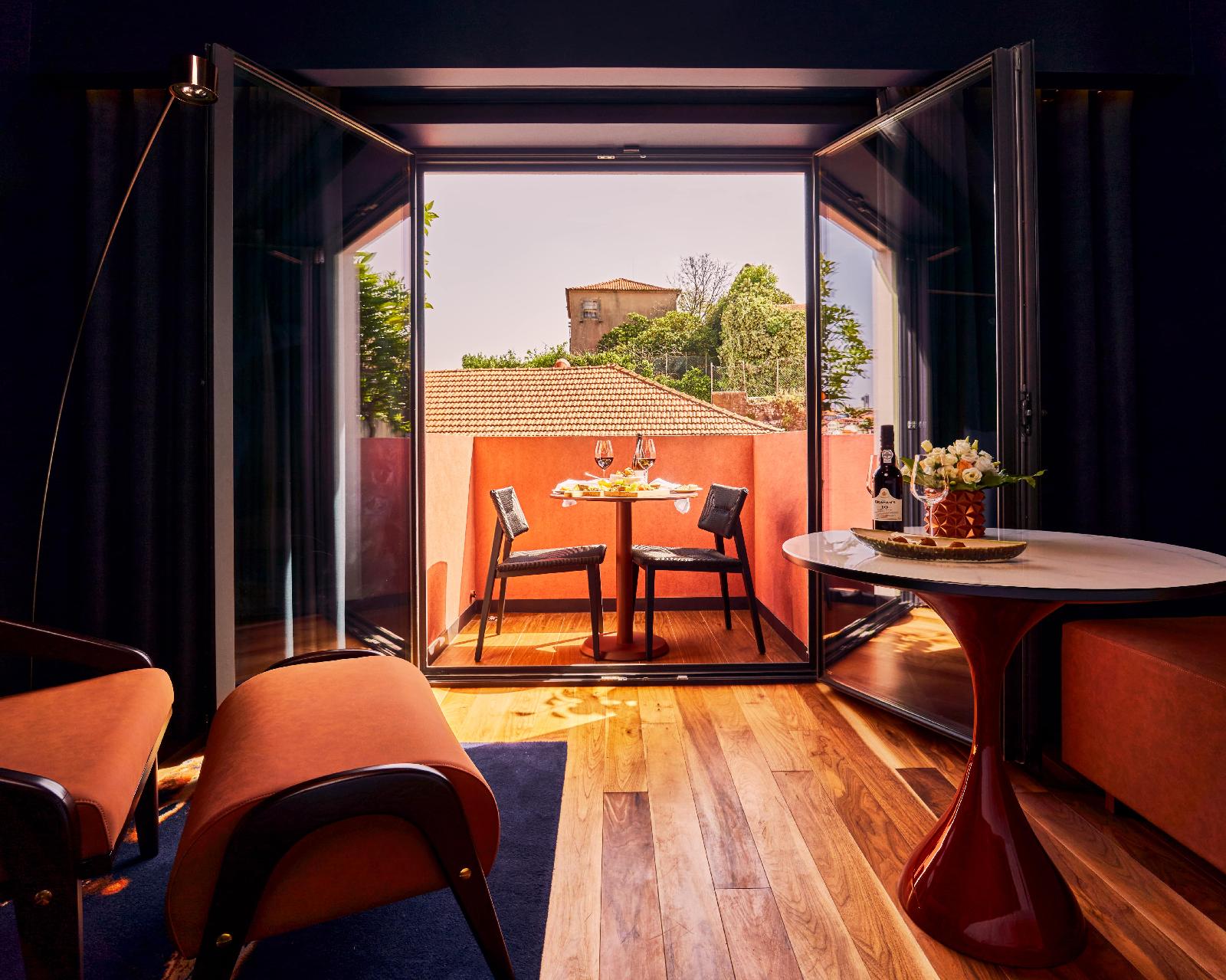 The Lodge Porto