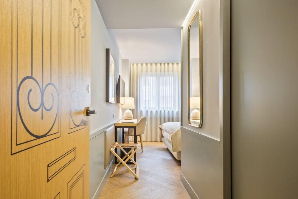 Hotel Pur Oporto Boutique Hotel by actahotels
