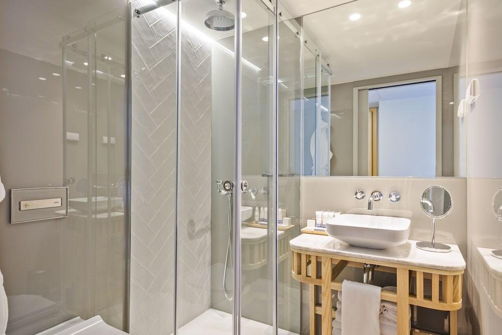 Hotel Pur Oporto Boutique Hotel by actahotels
