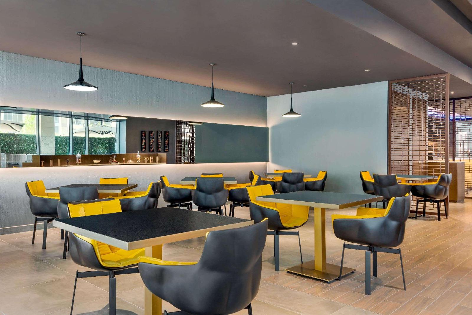 Novotel Dubai Gold District