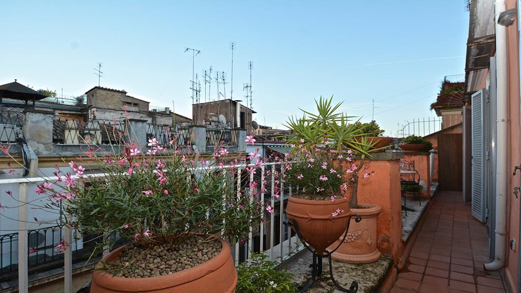 Spanish Steps Corner
