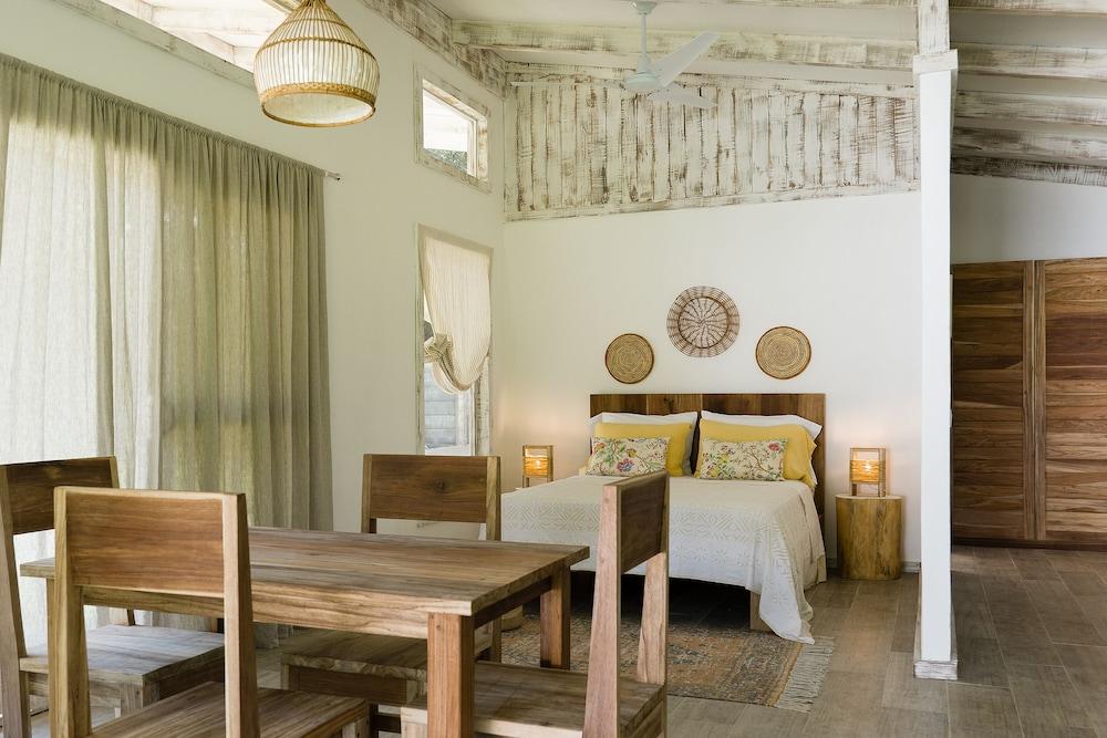 Sonora Jungle & Yoga Retreat