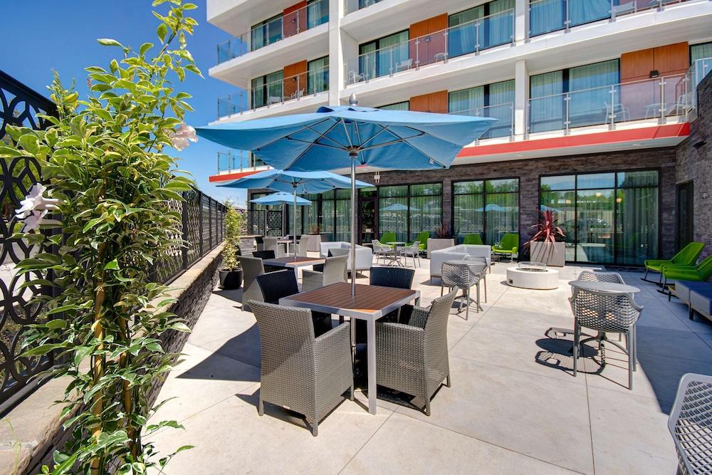 Hampton Inn & Suites Sunnyvale Silicon Valley