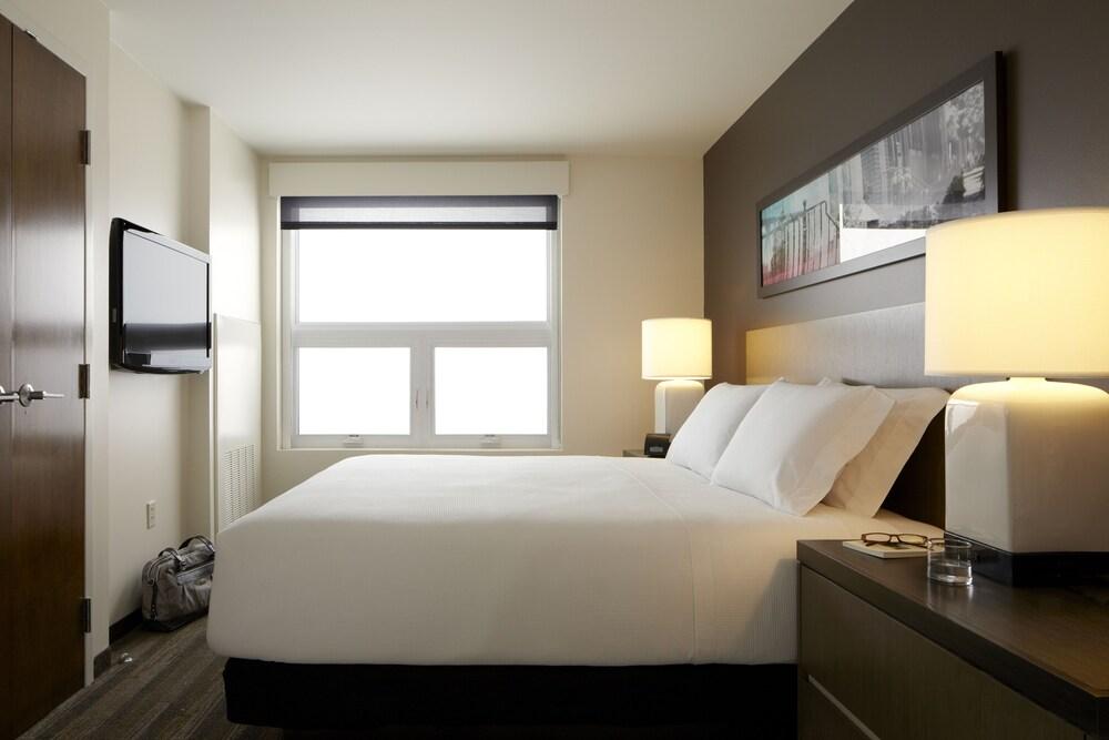 Hyatt Place Chicago Medical University District