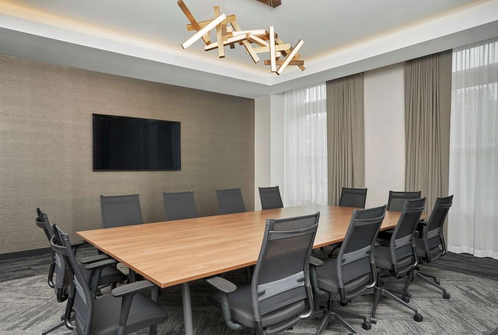 Hyatt Place Chicago Medical University District