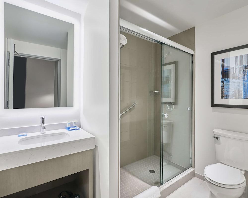 Hyatt Place Chicago Medical University District