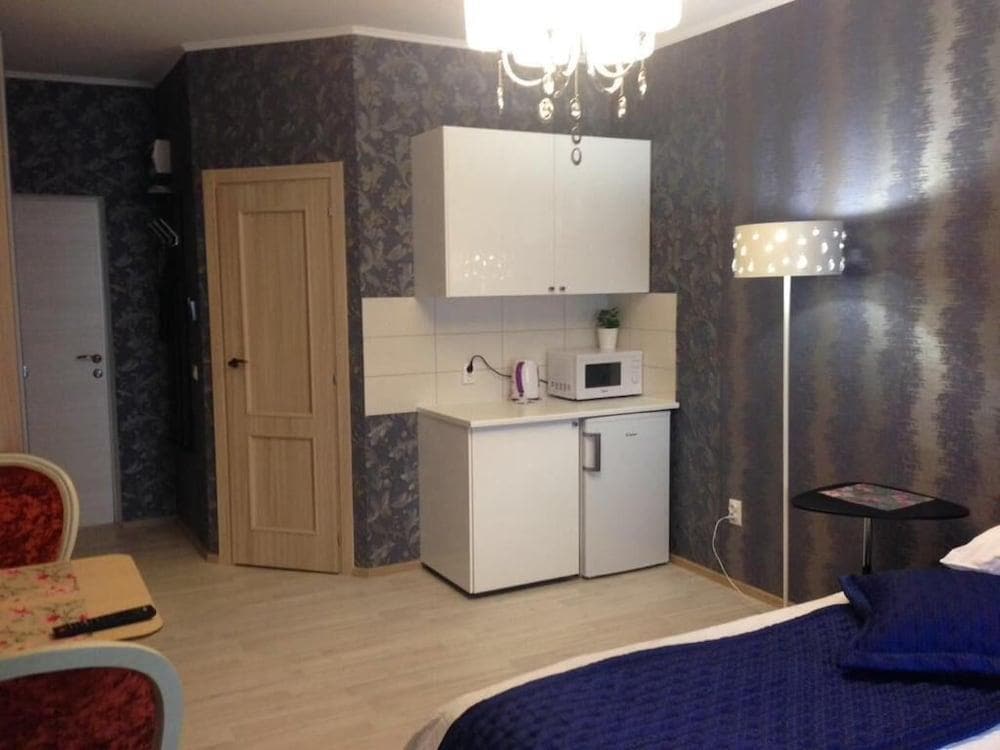 Hotel Crocus Star