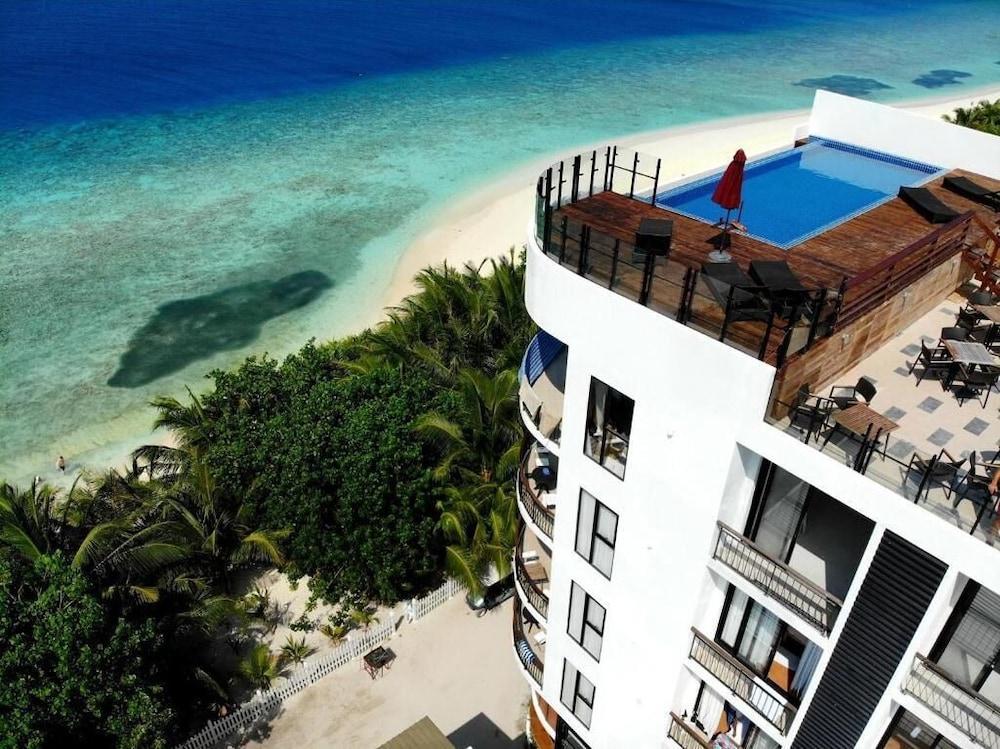 The Ranthari Ukulhas Island Guesthouse & SPA