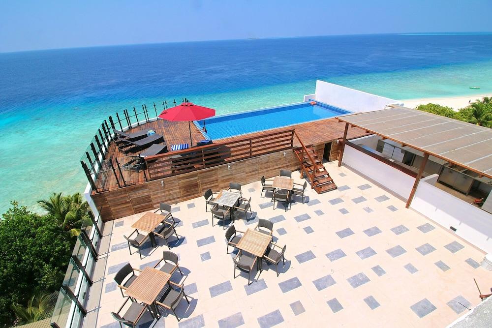 The Ranthari Ukulhas Island Guesthouse & SPA