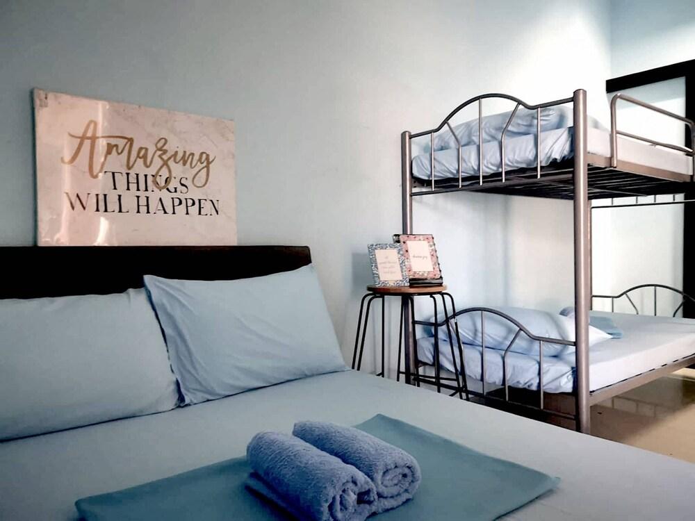 The Runway Inn - Mactan Cebu