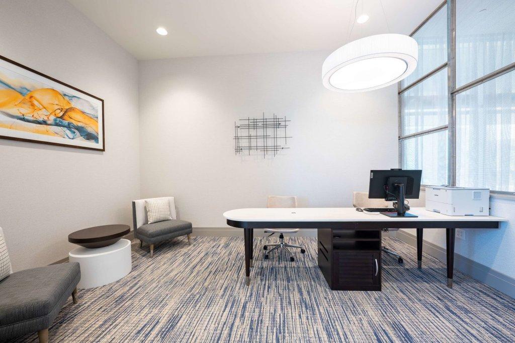 Homewood Suites by Hilton Sunnyvale - Silicon Valley