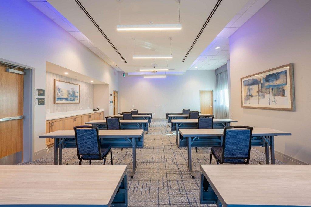 Homewood Suites by Hilton Sunnyvale - Silicon Valley