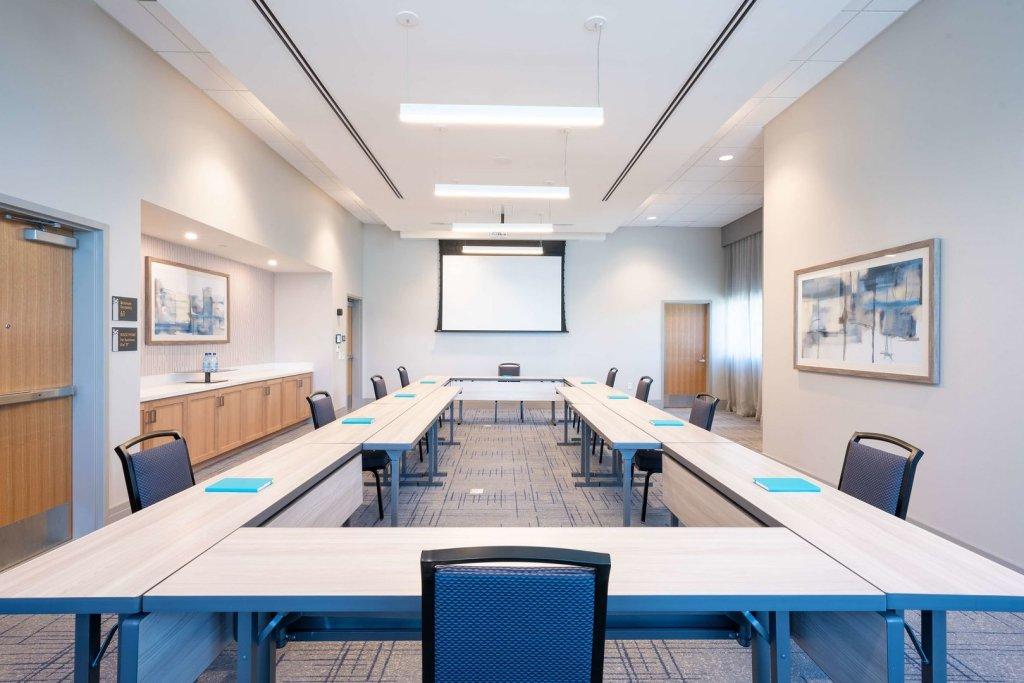 Homewood Suites by Hilton Sunnyvale - Silicon Valley