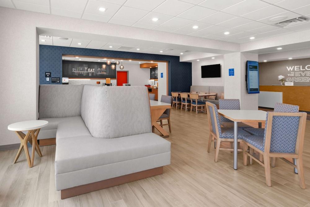Hampton Inn Bellingham Airport