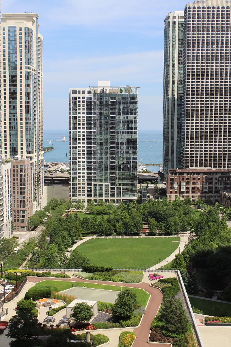 Fairmont Chicago - Millennium Park Gold Experience