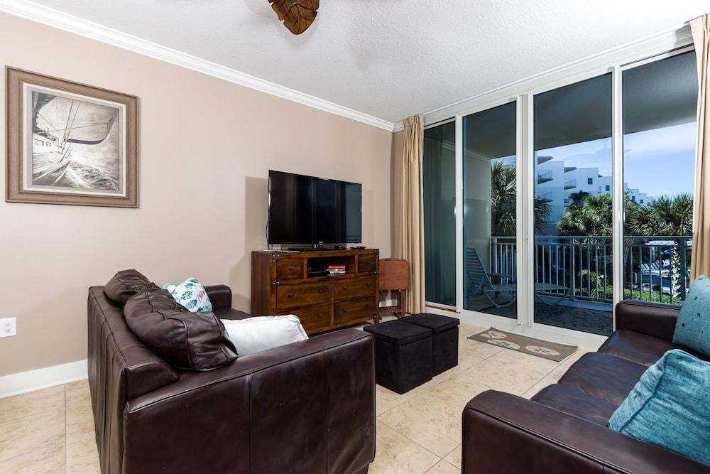 Waterscape by Brooks and Shorey Resorts