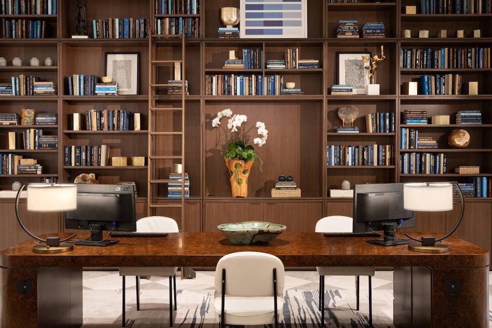 JW Marriott Tampa Water Street