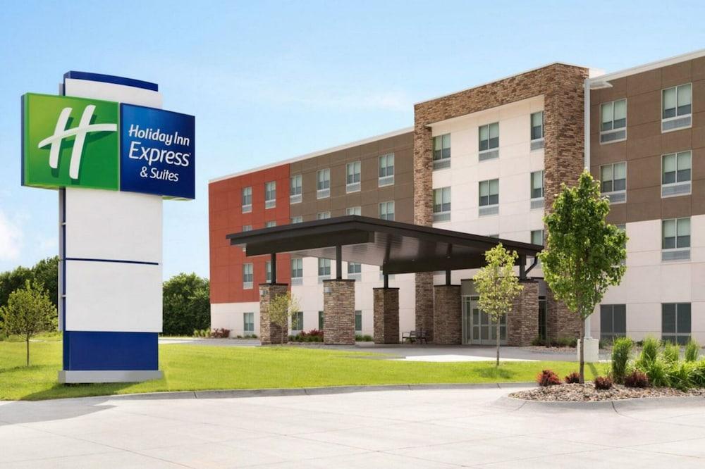 Holiday Inn Express & Suites Goodland I-70