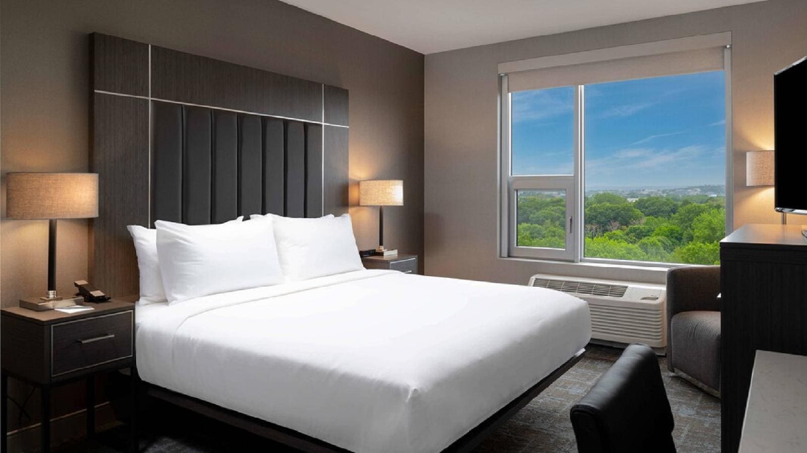 Fairfield Inn & Suites Boston Medford
