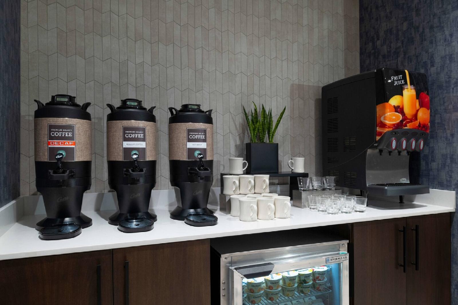 Fairfield Inn & Suites Boston Medford