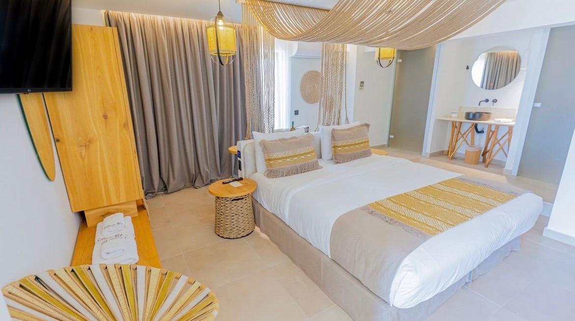 Cabana Blu Hotel & Suites