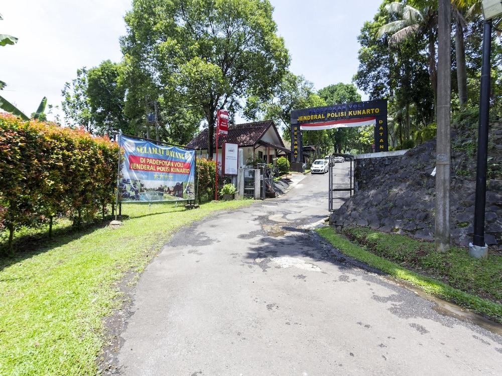 Pavo Resort by OYO Rooms