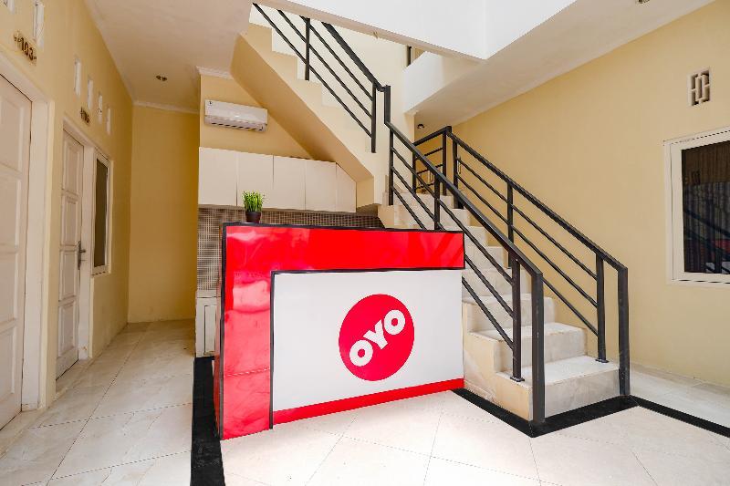 Wisma Fortuna Syariah by OYO Rooms