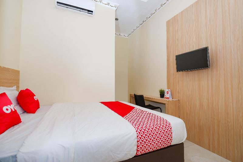 Wisma Fortuna Syariah by OYO Rooms