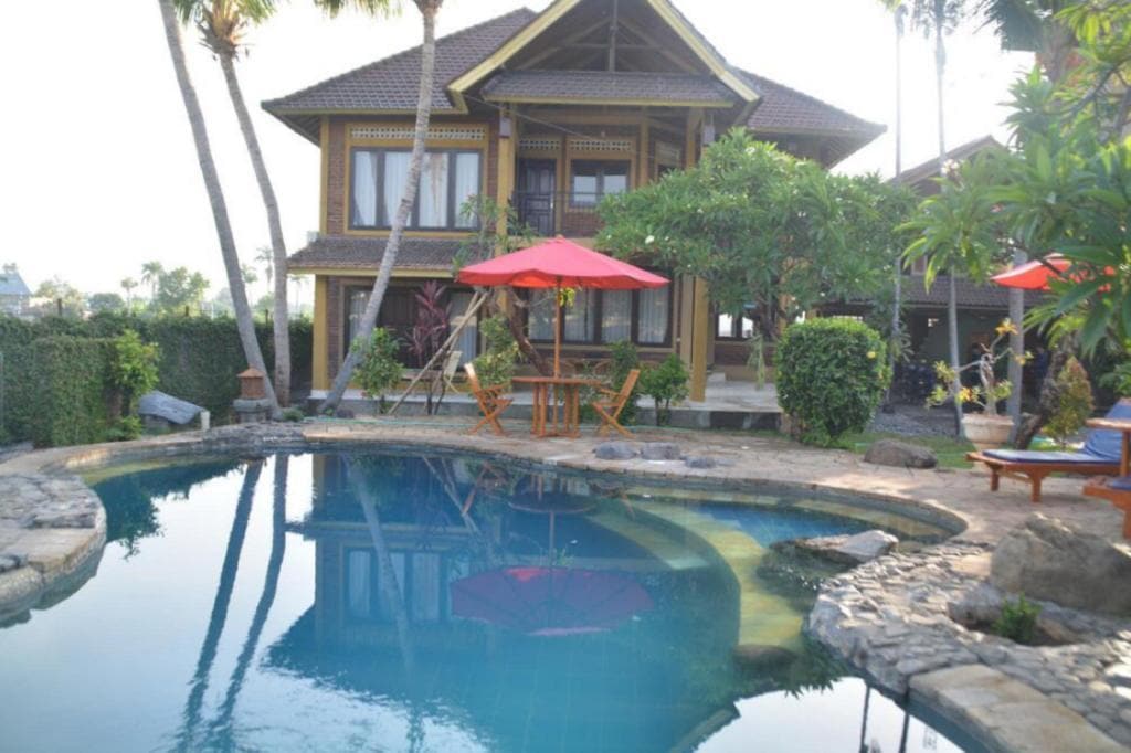 Vedanta Villa By OYO