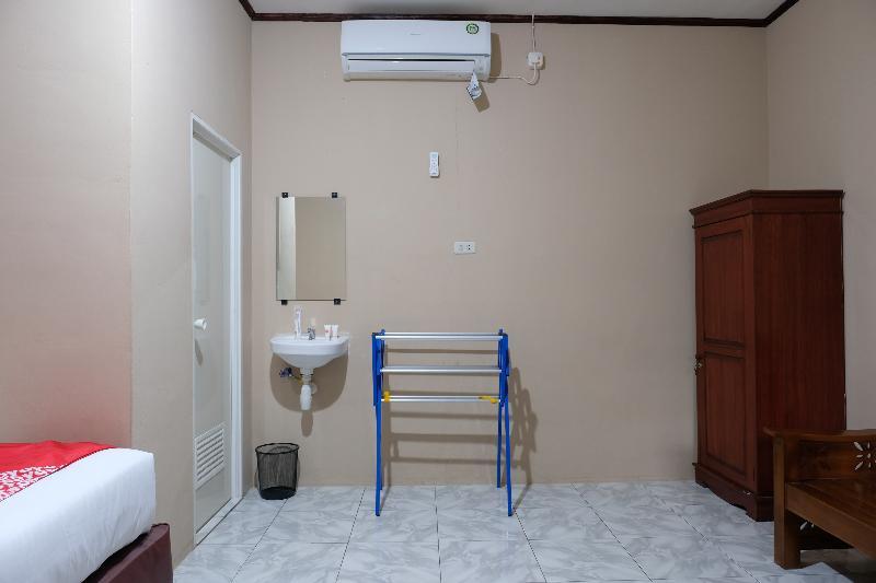 Homestay Joss by OYO Rooms