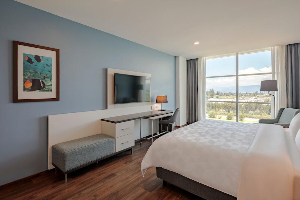 Holiday Inn Quito Airport