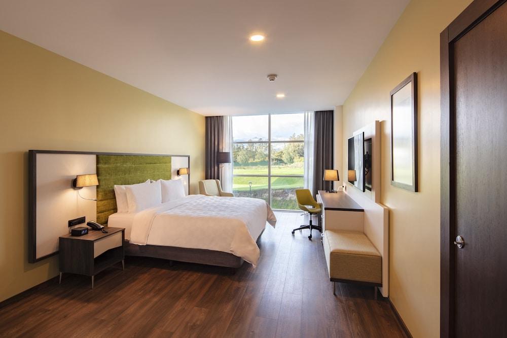 Holiday Inn Quito Airport
