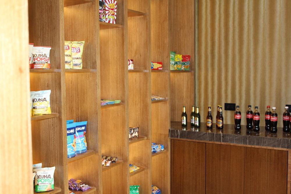 Holiday Inn Quito Airport