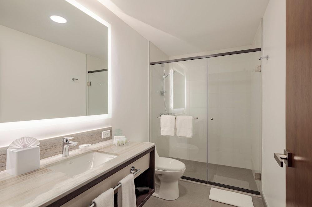 Holiday Inn Quito Airport