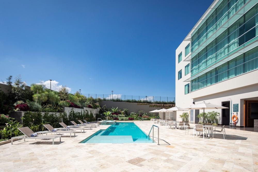 Holiday Inn Quito Airport