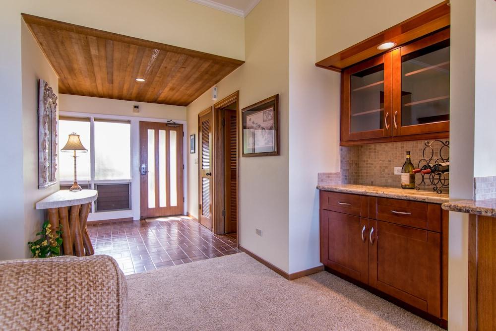 Kapalua Ridge Villas by KBM Vacations