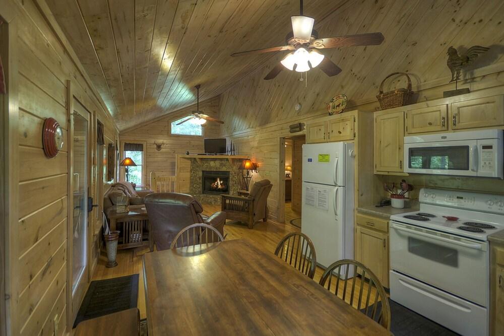 Sugar Creek Retreat