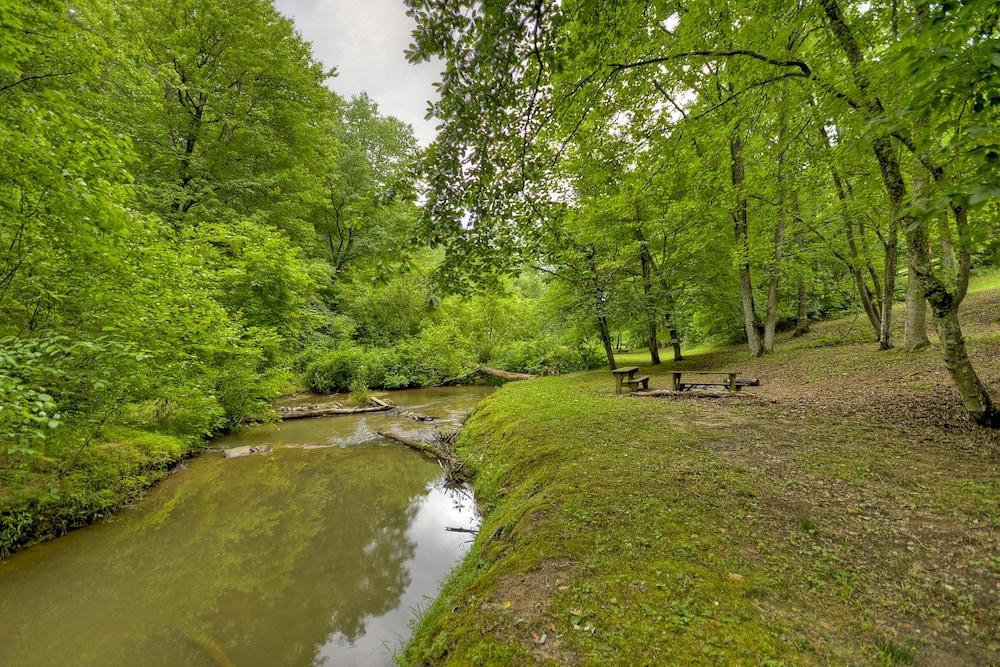 Sugar Creek Retreat