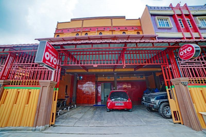 Sepakat Guest House by OYO Rooms