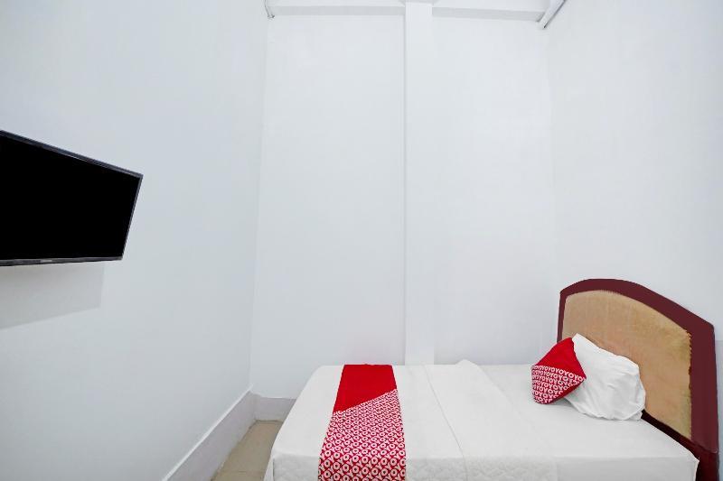 Sepakat Guest House by OYO Rooms