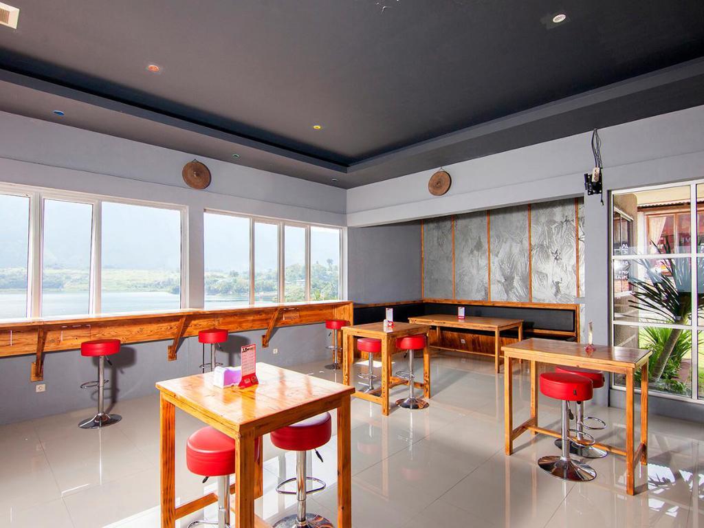 Dg Inn by OYO Rooms