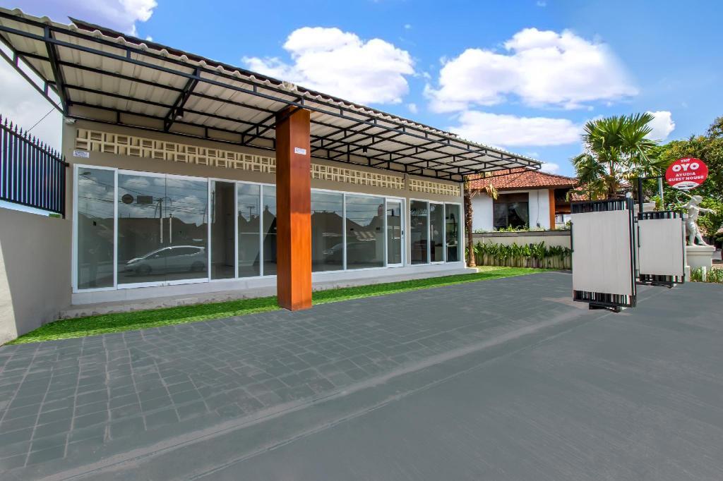 Pondok Wisata Dewata by OYO Rooms