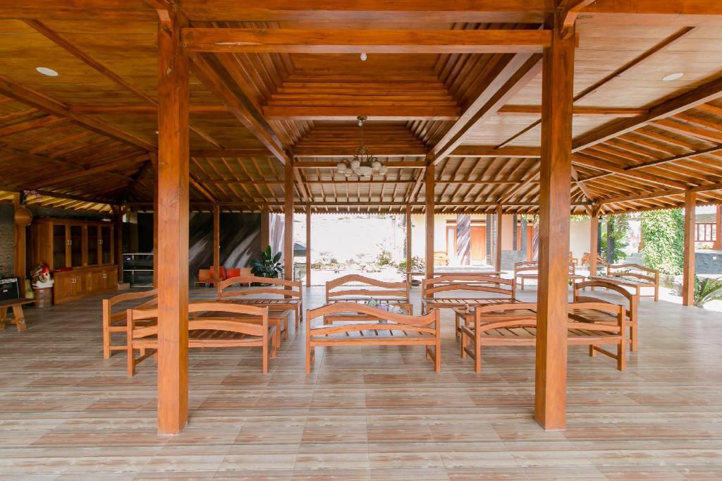 Pendopo Tumaritis by OYO Rooms