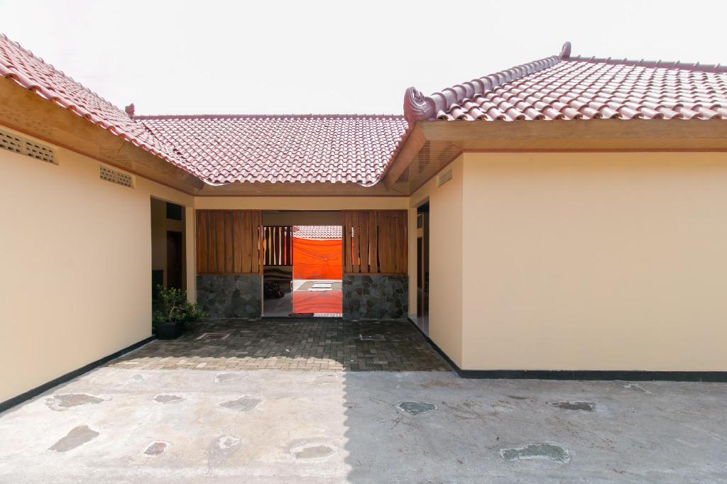 Pendopo Tumaritis by OYO Rooms