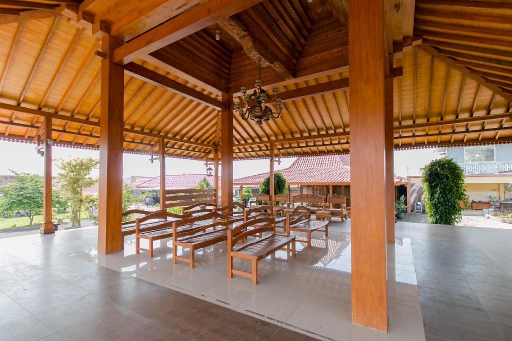 Pendopo Tumaritis by OYO Rooms