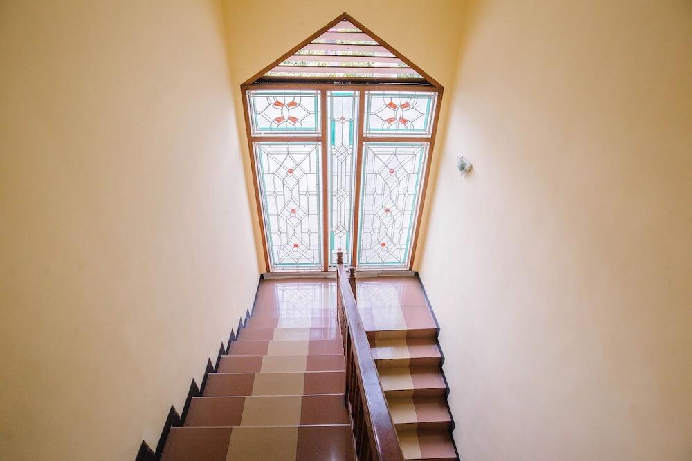 Authentic Osing Homestay by OYO Rooms