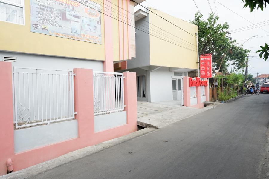 RedDoorz Near RSUD Margono Purwokerto